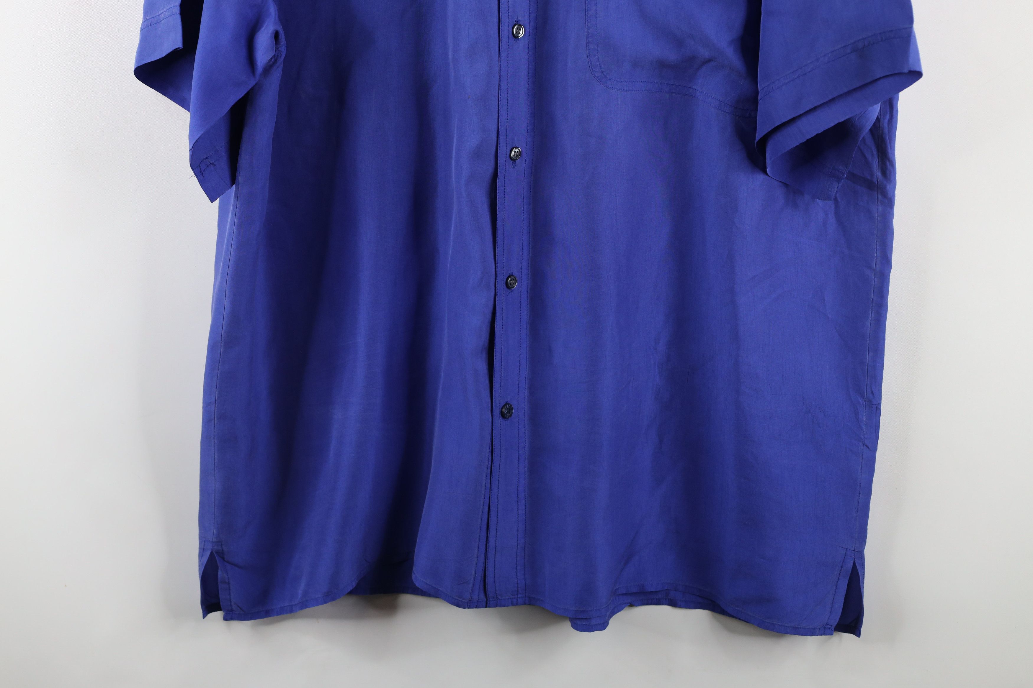 Vintage Vintage 90s Streetwear Short Sleeve Collared Button Shirt Size US XL / EU 56 / 4 - 3 Thumbnail