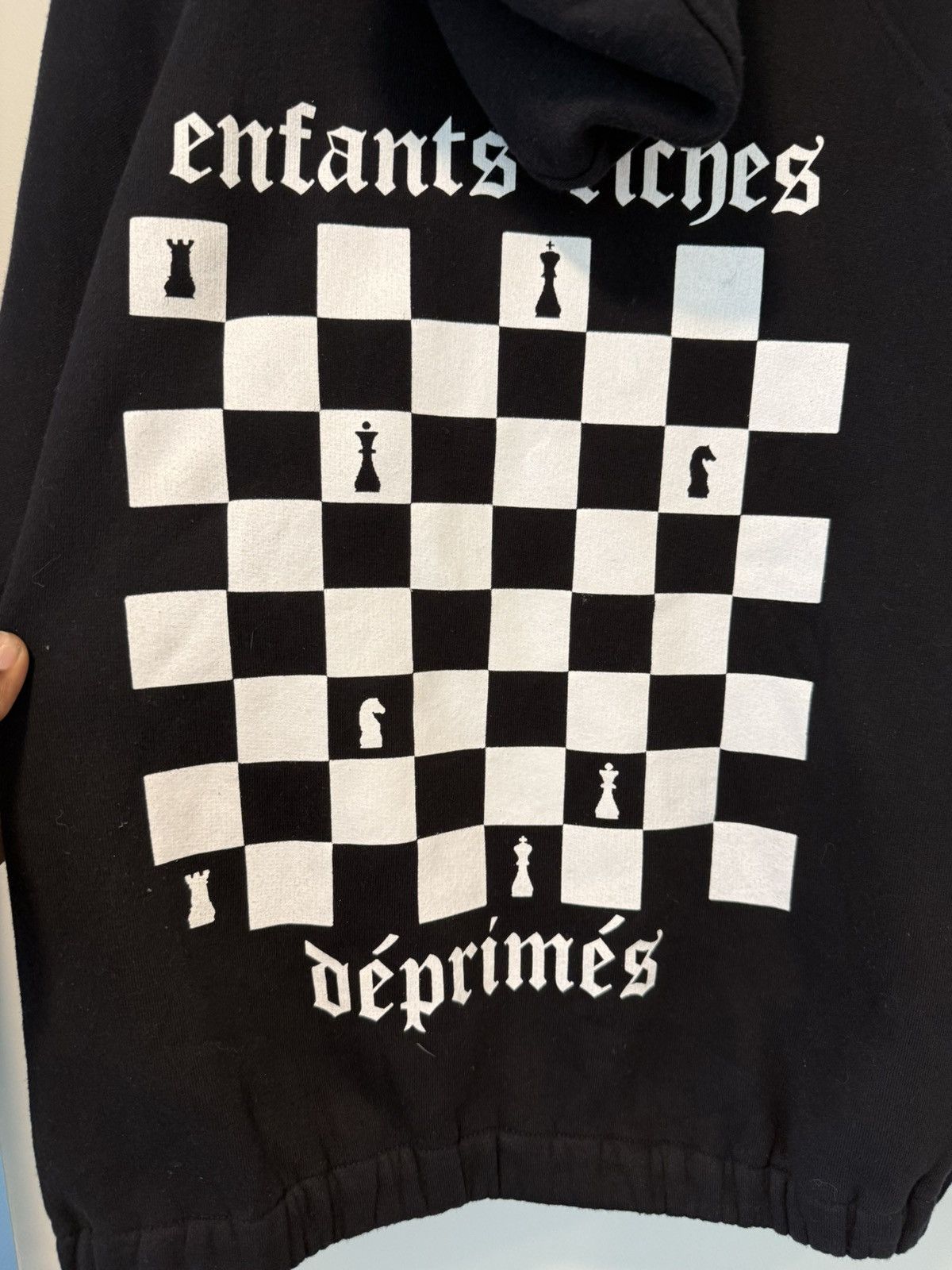 checkered-logo-zipped-hoodie-
