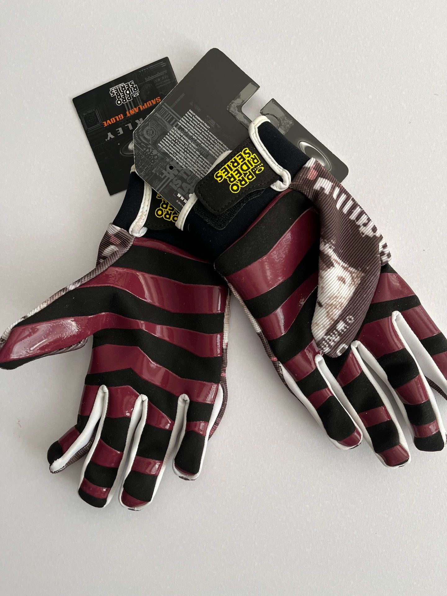 Oakley Oakley Vintage 12ss Tech Gloves Size ONE SIZE - 2 Thumbnail