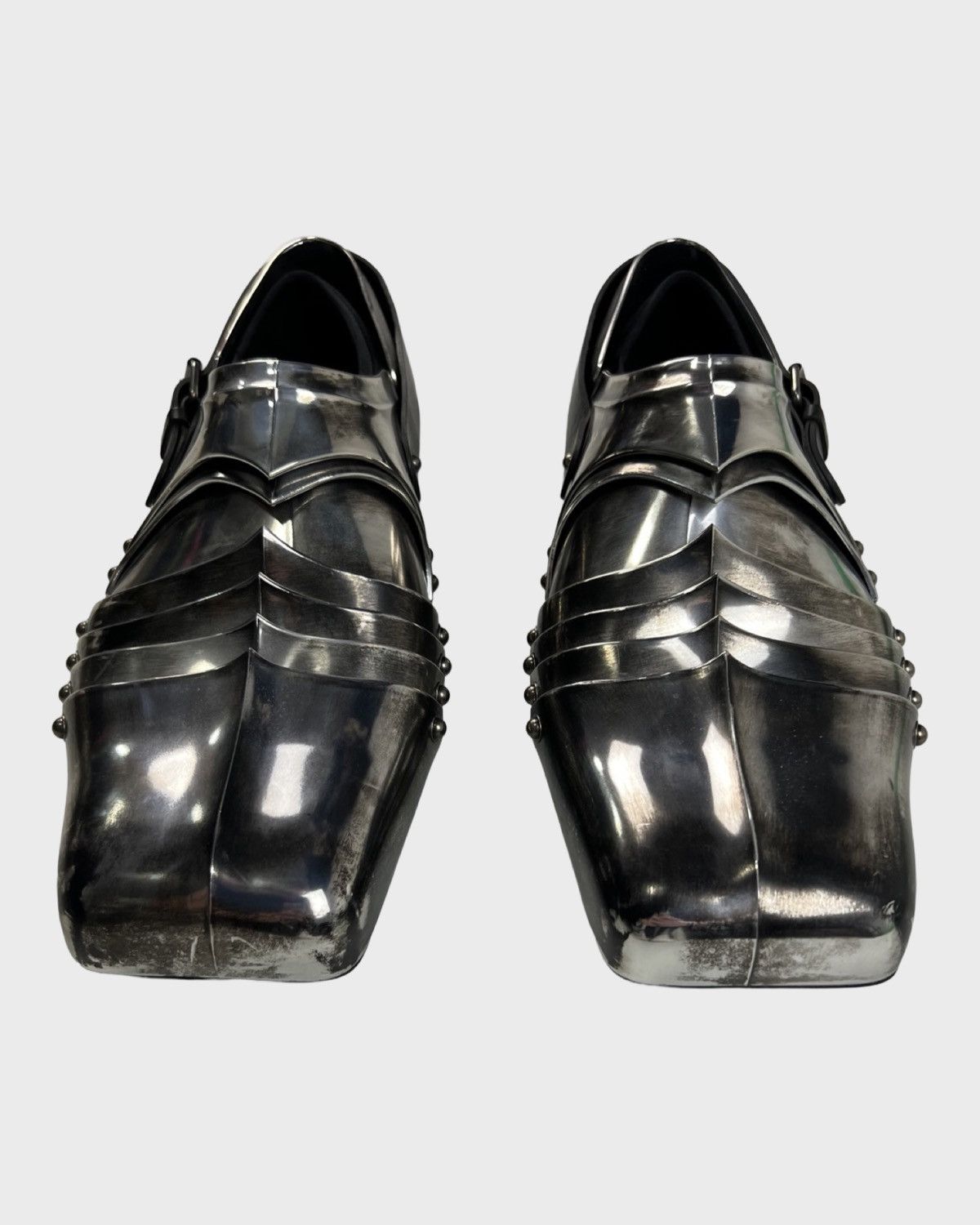 Balenciaga BALENCIAGA 1OF25 AW21 CHEVALIER ARMOR DERBIES IN SILVER Size US 9 / EU 42 - 2 Thumbnail