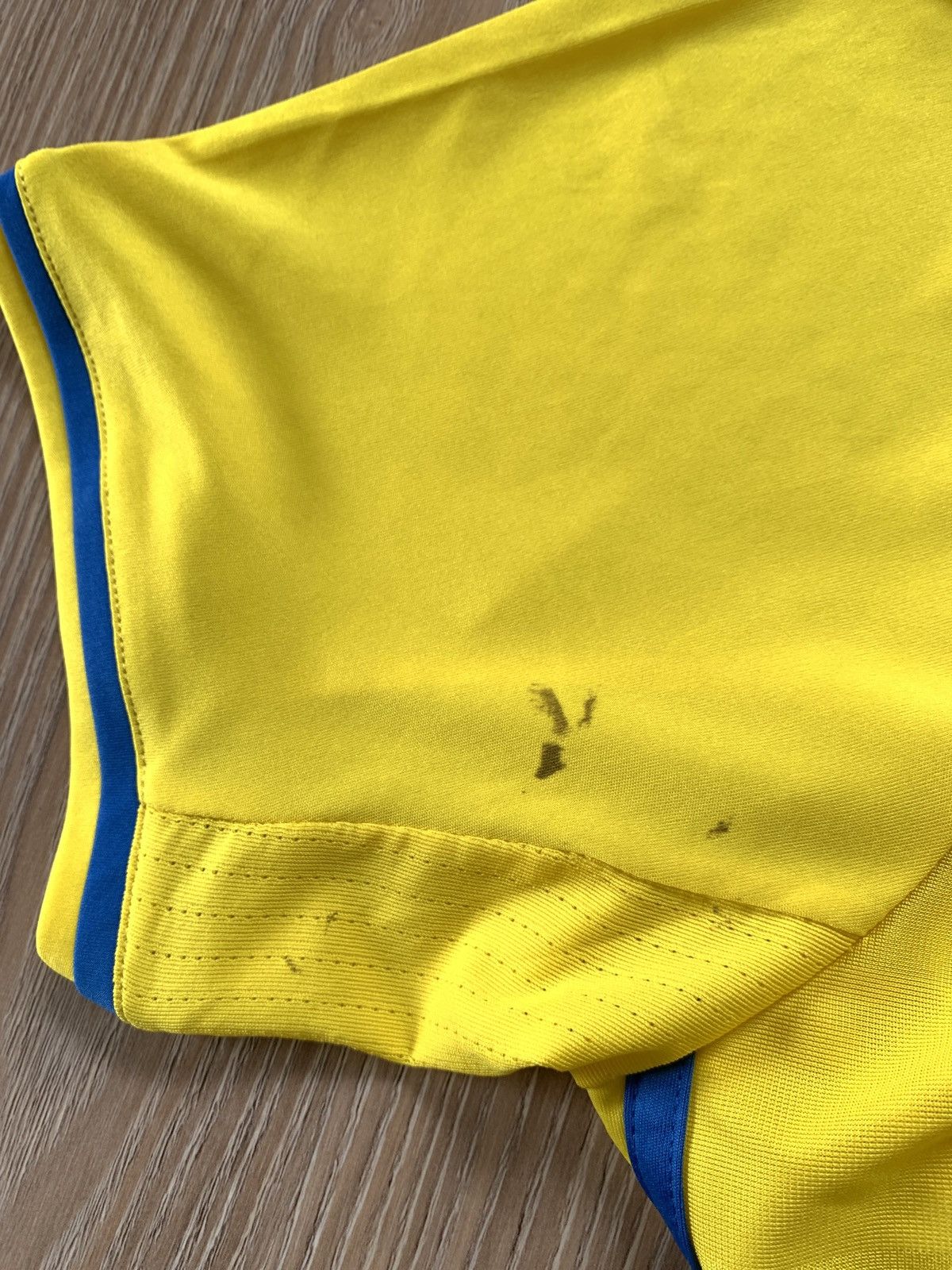 Adidas × Vintage Vintage Adidas Sweden National Football Team Antonsson #9 Size US L / EU 52-54 / 3 - 13 Thumbnail