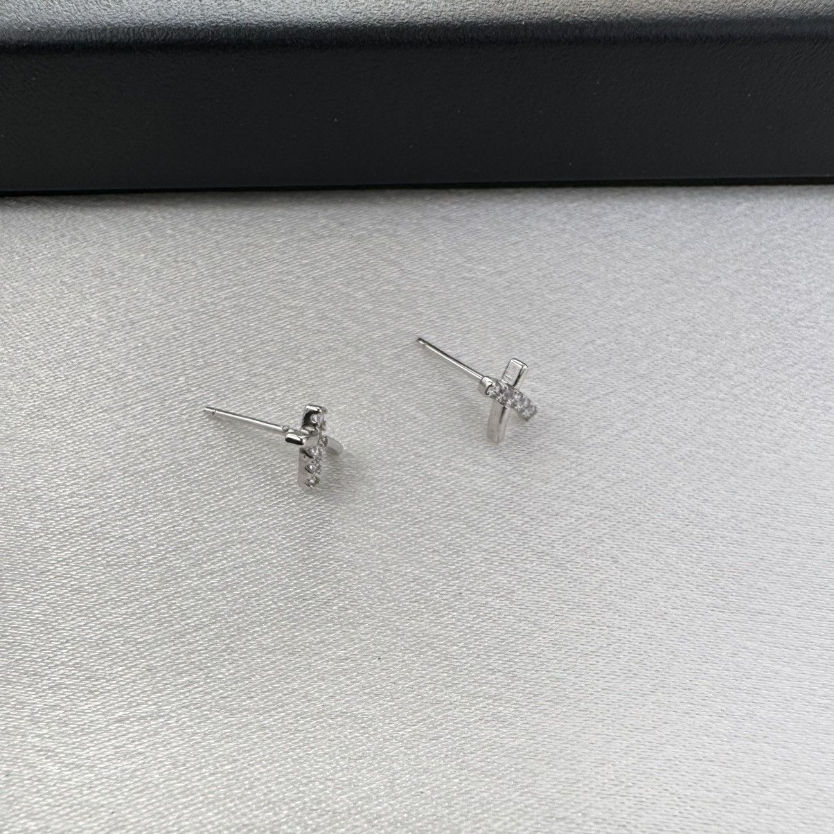 Designer Small Tiny CZ Stud Earrings for Women Size ONE SIZE - 3 Thumbnail
