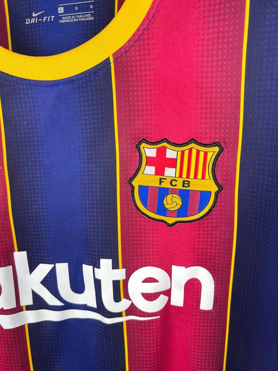 Nike Barcelona Nike 20210/21 jersey t-shirts size L Size US L / EU 52-54 / 3 - 7 Thumbnail