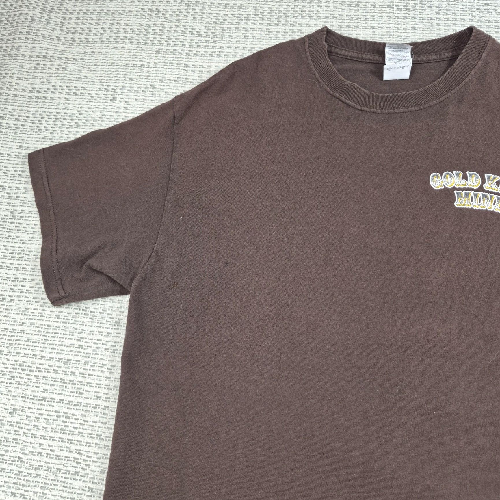 Gildan Gildan Gold King Mine Shirt Mens Large Brown Jerome Arizona Truck Graphic Tee Shirt Mens L Brown Graphic Tee USA Souvenir blue Truck 90s? Size US L / EU 52-54 / 3 - 5 Thumbnail