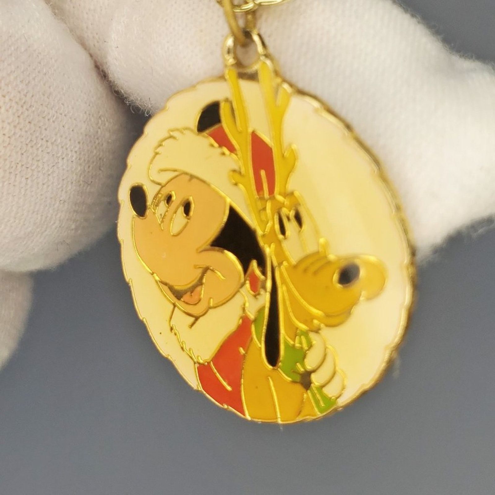 Disney Disney VTG 90s Mickey Mouse & Pluto Necklace Festive Holiday Size ONE SIZE - 4 Thumbnail