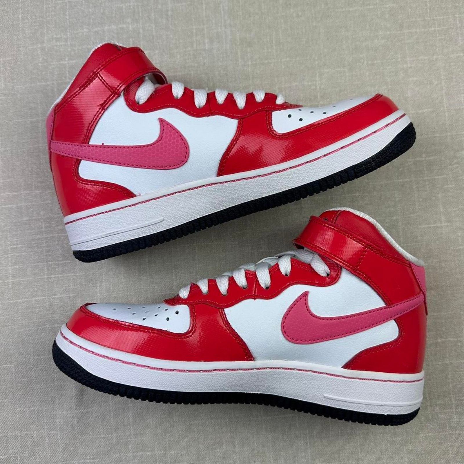 Nike 2013 Nike Air Force 1 Mid “Valentines Day” Size US 7.5 / IT 37.5 - 3 Thumbnail