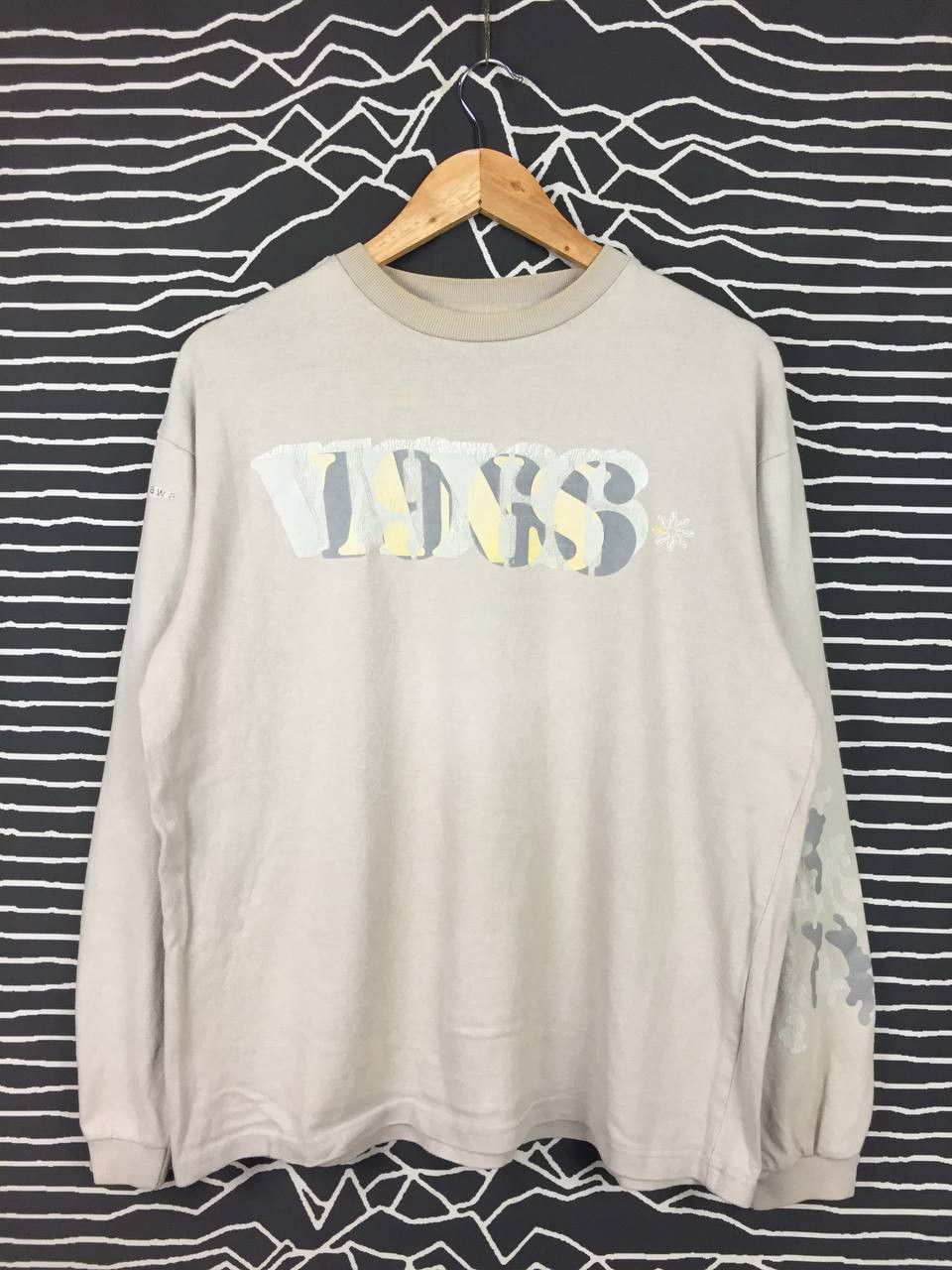 Vans × Vintage Vtg Vans Skateboards Spell Out Logo Longsleeve Tee Size US L / EU 52-54 / 3 - 2 Thumbnail