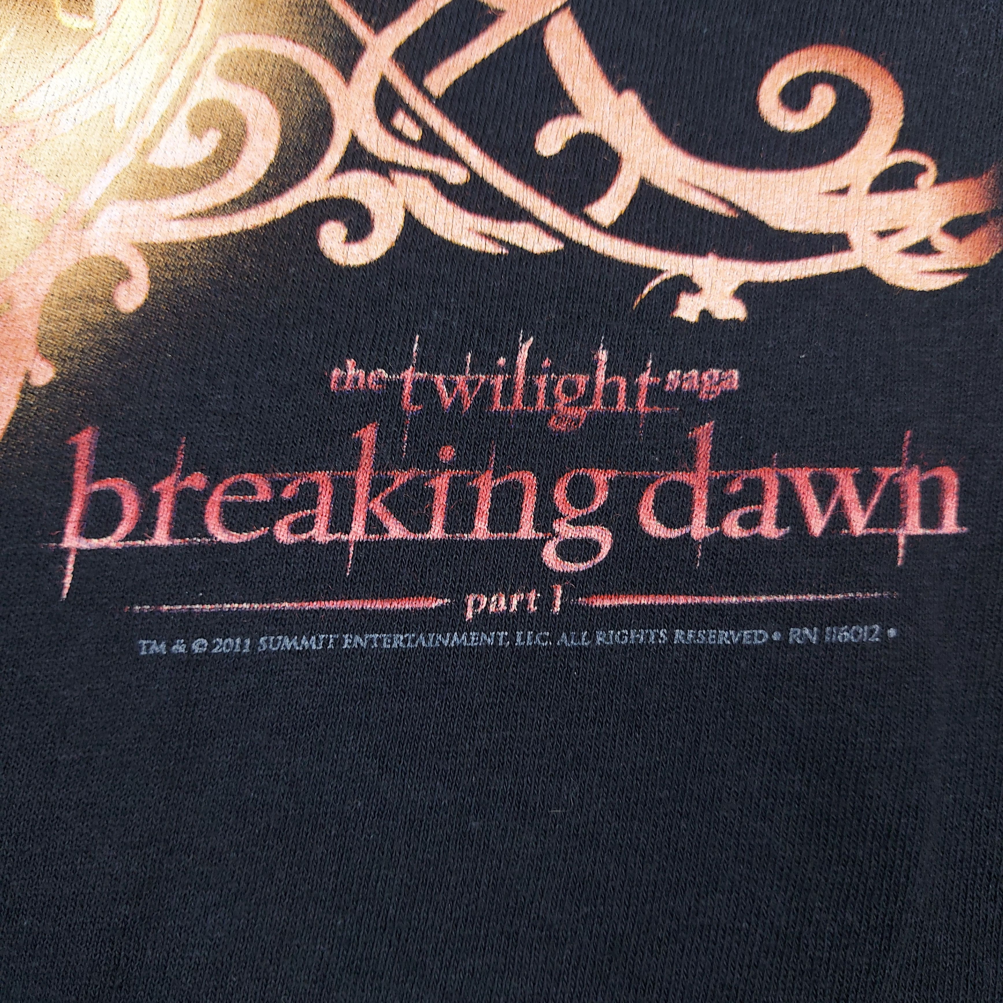 Other Official 2011 The Twilight Saga Breaking Dawn Part 1 TEE Size US XL / EU 56 / 4 - 3 Thumbnail