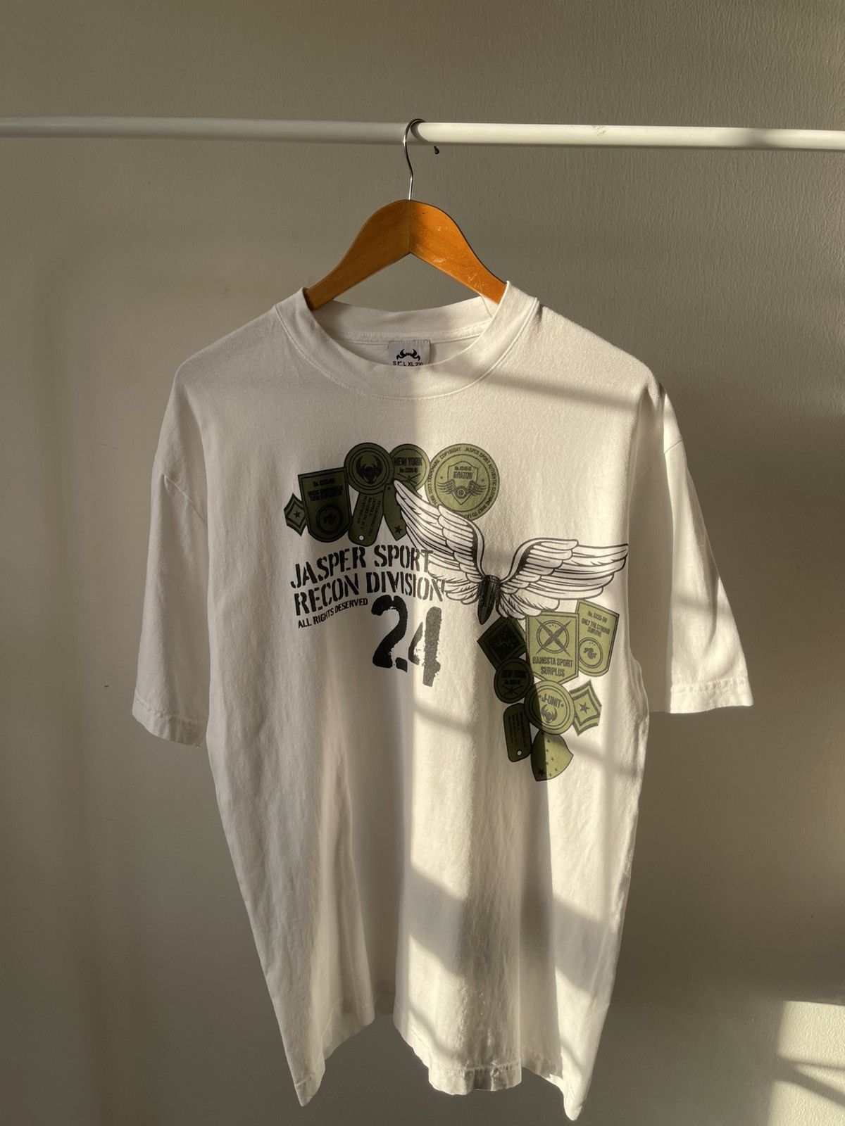 Billie Eilish Jasper Sport 24 Billie eilish tee Size US M / EU 48-50 / 2 - 4 Thumbnail