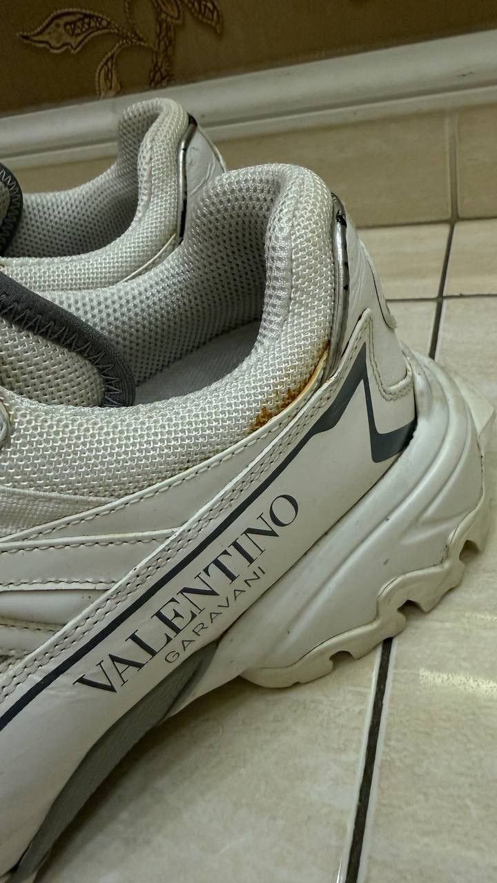 Valentino Valentino White Leather And Fabric Climbers Sneakers Size 39 Size US 8 / IT 38 - 3 Thumbnail