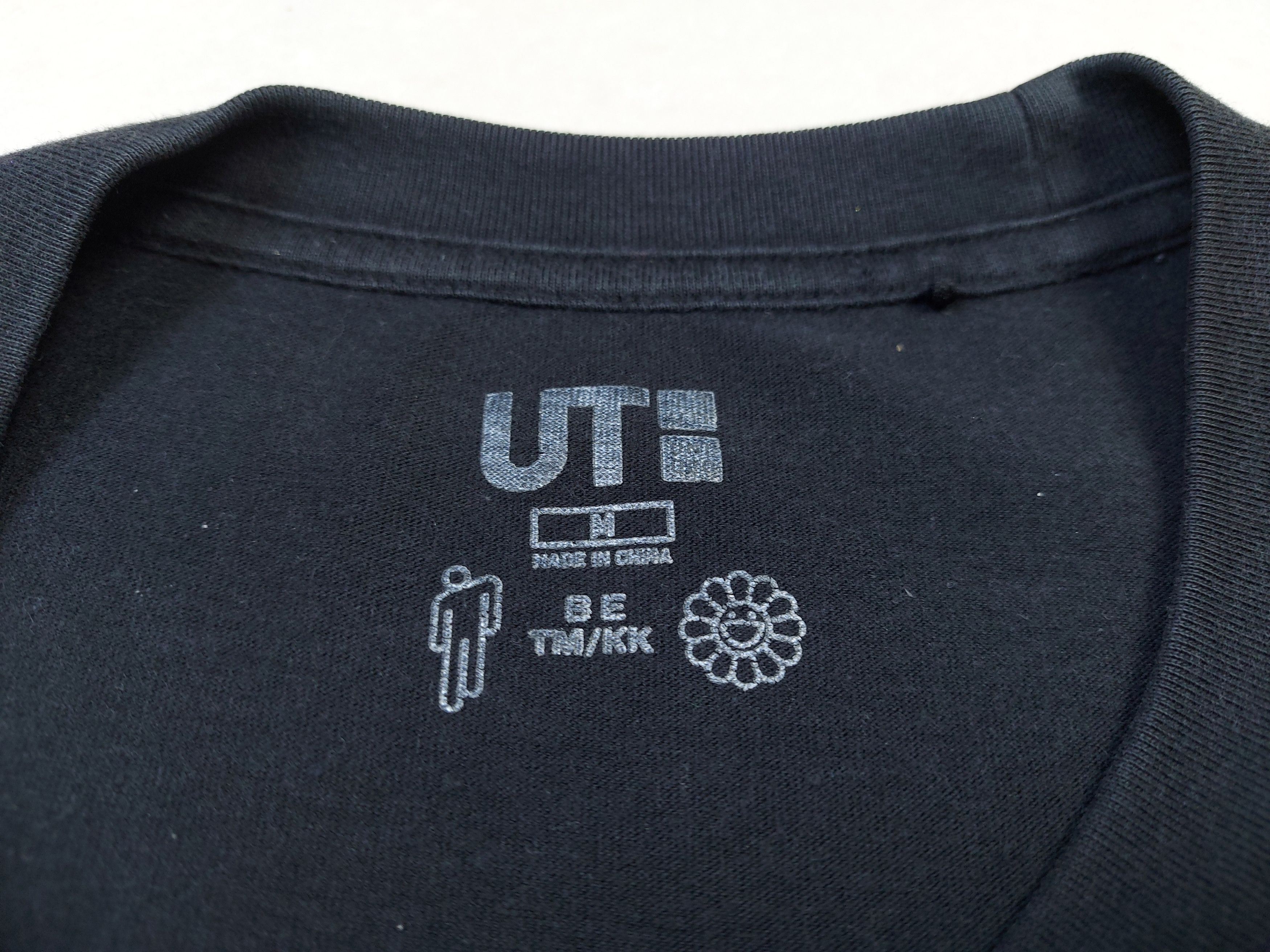 Billie Eilish × Takashi Murakami × Uniqlo Billie Eilish x Takashi Murakami Uniqlo UT TEE Size US M / EU 48-50 / 2 - 8 Thumbnail