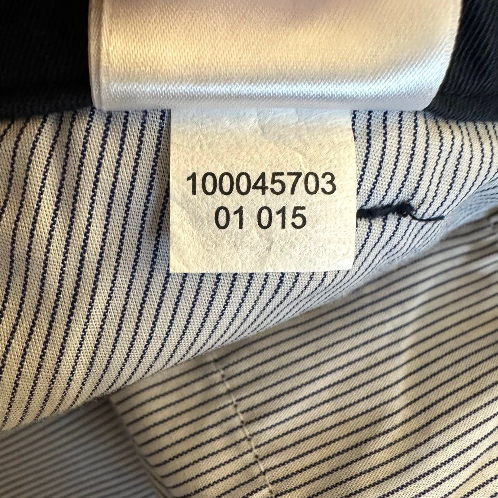 Brooks Brothers VINTAGE? (No) Brooks Brothers 346 Mens Navy Blue Chino Shorts 100% Cotton Size 34 Size US 34 / EU 50 - 7 Thumbnail