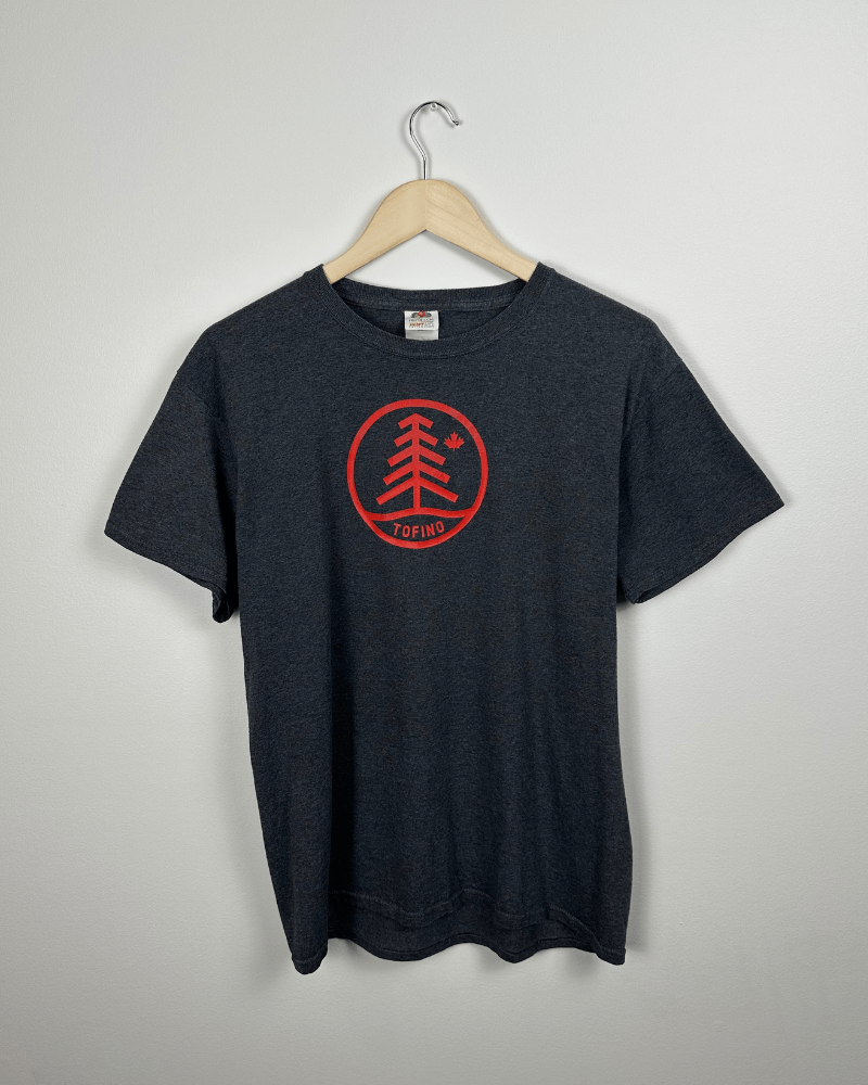 Fruit Of The Loom × Vintage Vintage Fruit of the Loom Tofino BC T-Shirt - Size Medium Size US M / EU 48-50 / 2 - 5 Thumbnail