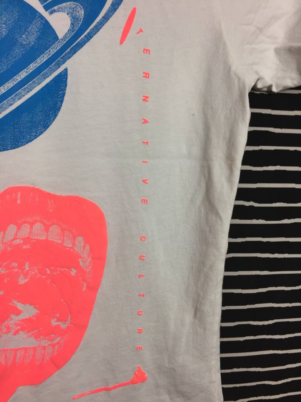 Pull & Bear × Vintage Pull & Bear STWD Character At Sight Graphic Tee Size US M / EU 48-50 / 2 - 3 Thumbnail