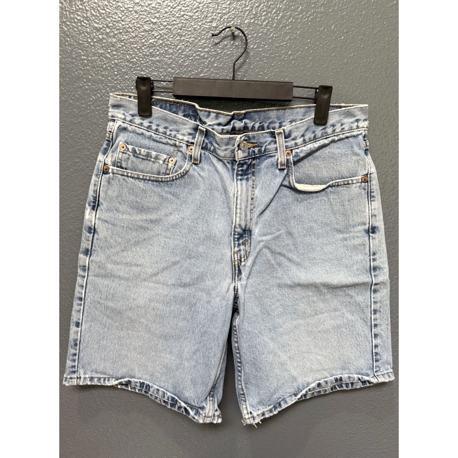 Levi's VINTAGE Levi's 550 Shorts Denim Light Wash 34 Mens 90s Blue Jeans Zip Size US 34 / EU 50 - 6 Thumbnail