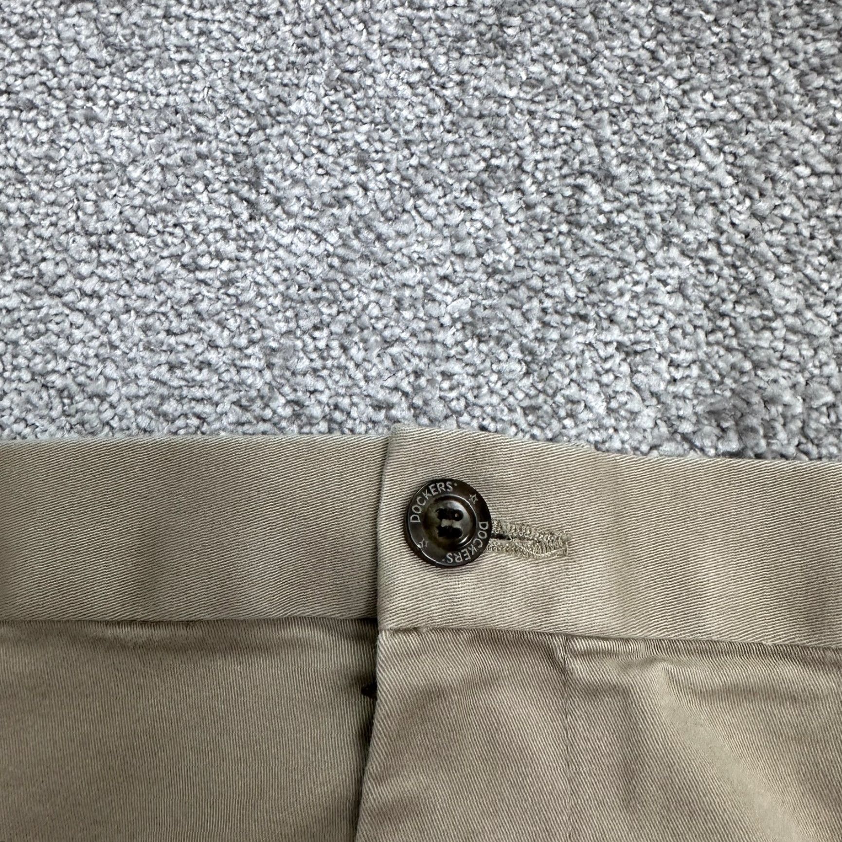 Dockers Dockers Relaxed Fit Khaki Pants Mens 40x32 Brown Straight Leg Flat Front Work Size US 40 / EU 56 - 3 Thumbnail