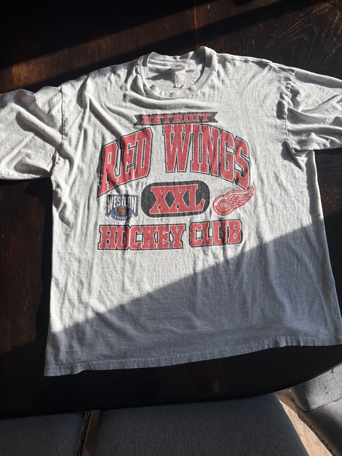 NHL 90’s Detroit Red Wings T-Shirt Size US XL / EU 56 / 4 - 1 Thumbnail