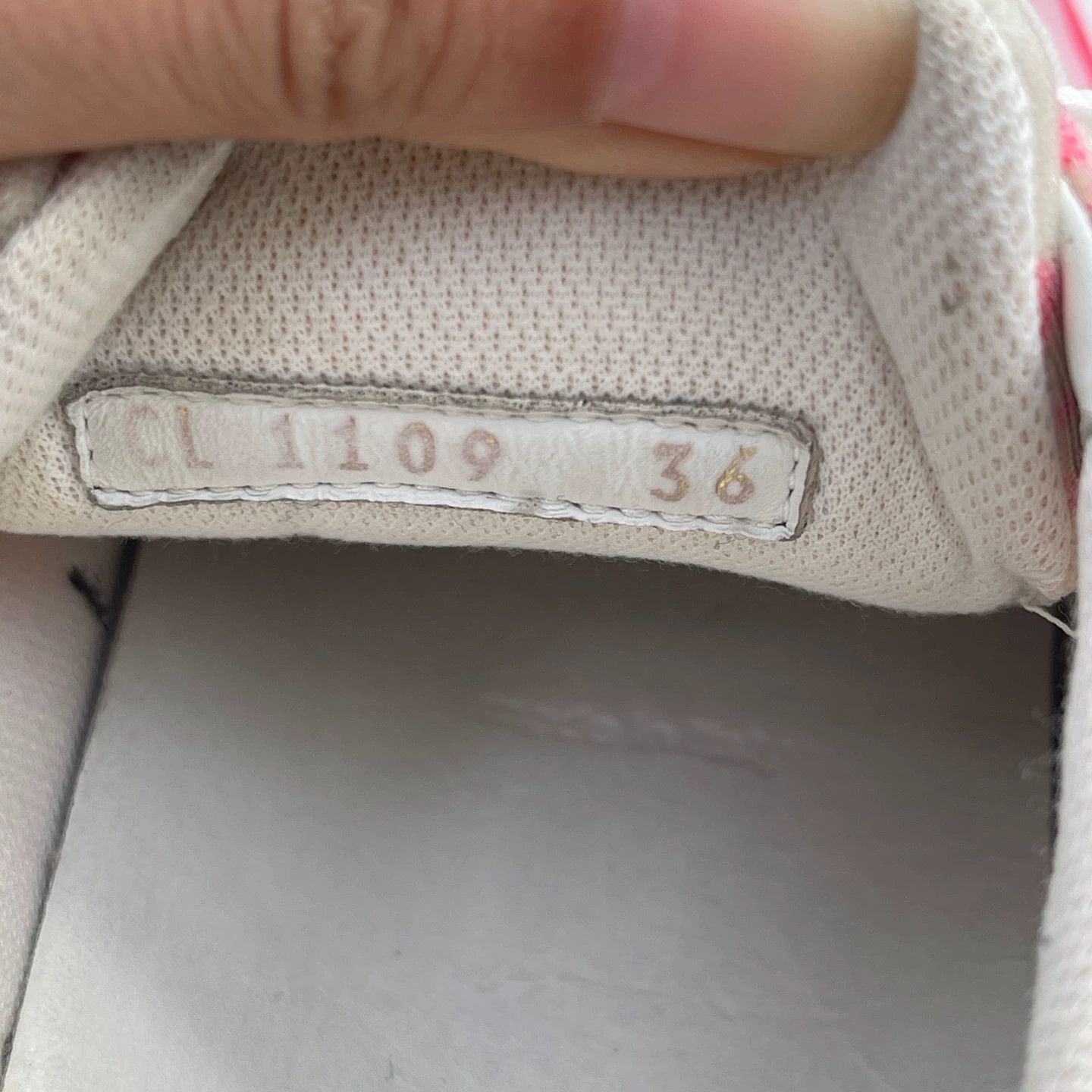 Louis Vuitton LV Women's Skate Shoes 36 Authentic Size US 5.5 / IT 35.5 - 8 Thumbnail