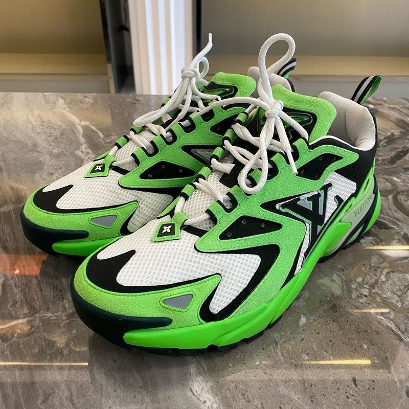 Louis Vuitton Louis Vuitton Runner Tatic Low Top Sneakers -2508 Size US 8.5 / EU 41-42 - 1 Thumbnail