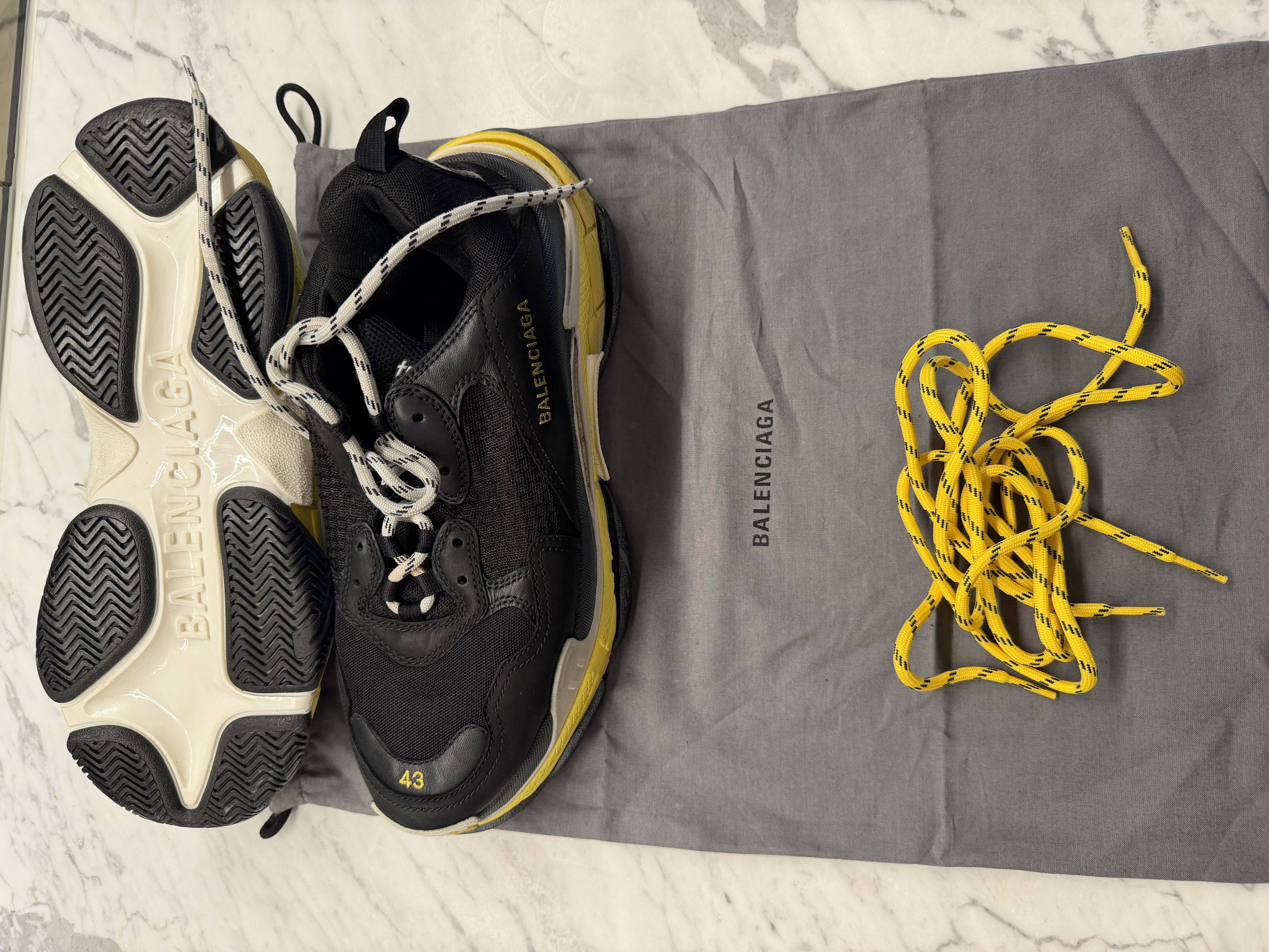 Balenciaga Balenciaga Black /Yellow Leather/Mesh Triple S Sneakers S43 Size US 10 / EU 43 - 8 Thumbnail