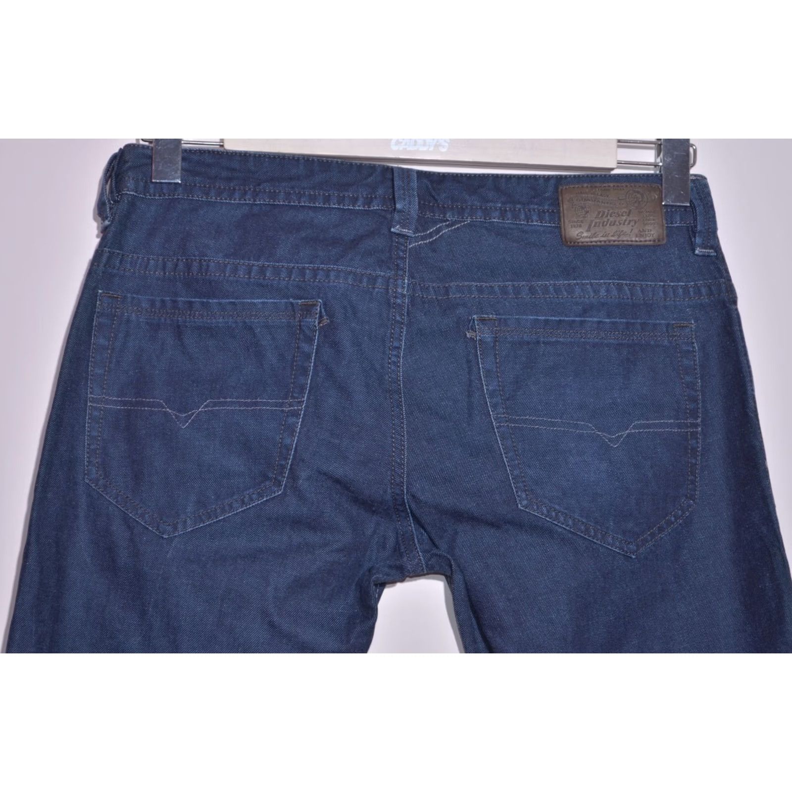 Diesel Diesel Thavar 0661D Men’s Dark Wash Blue Slim Skinny Denim Jeans W32 L34 Size US 32 / EU 48 - 4 Thumbnail