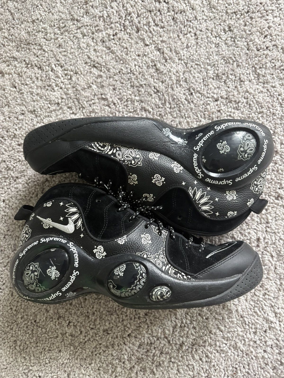 Nike × Supreme Nike Air Zoom Flight 95 Size US 12 / EU 45 - 1 Thumbnail