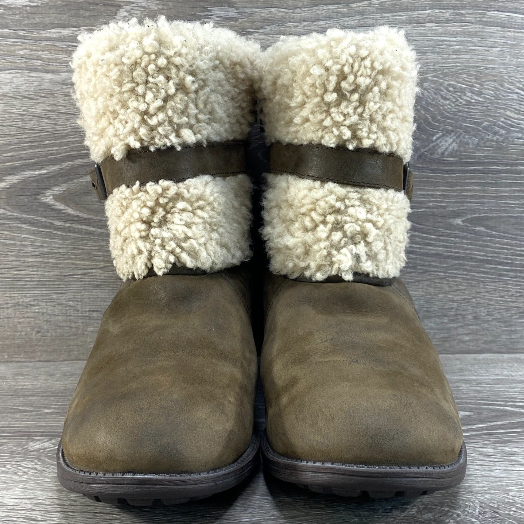 Ugg UGG Boots Womens 10 Blayre II Sherpa Lined Ankle Moto Brown Leather Side Zip Boots - UGG Blayre II Brown Leather Side Zip Womens 10 Size US 9 / IT 39 - 4 Thumbnail