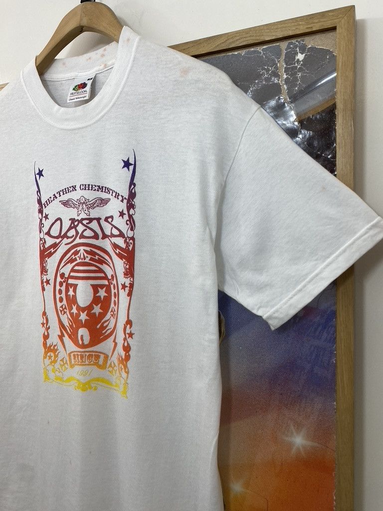 Band Tees 2002 Oasis Heathen Chemistry Album Promo Band T Shirt Size US M / EU 48-50 / 2 - 4 Thumbnail