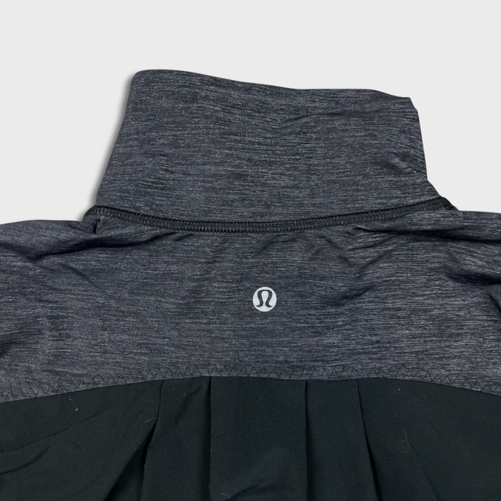 Lululemon Lululemon Sun Runner Hybrid Pullover 1/2 Zip Sports Jacket Size M / US 6-8 / IT 42-44 - 5 Thumbnail