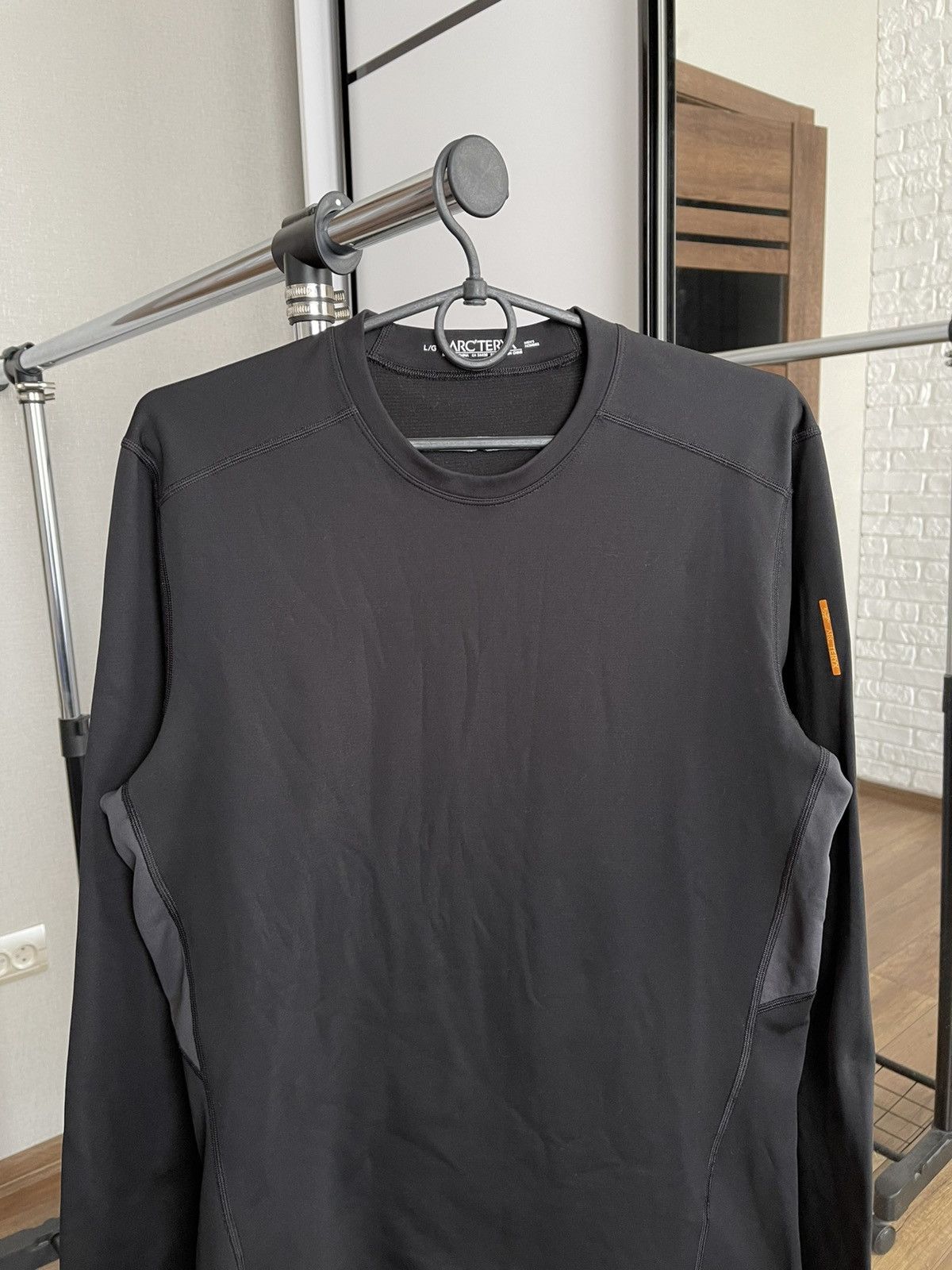 Arc'teryx Arcteryx Phase AR Long Sleeve T-Shirt Tee Size US L / EU 52-54 / 3 - 5 Thumbnail