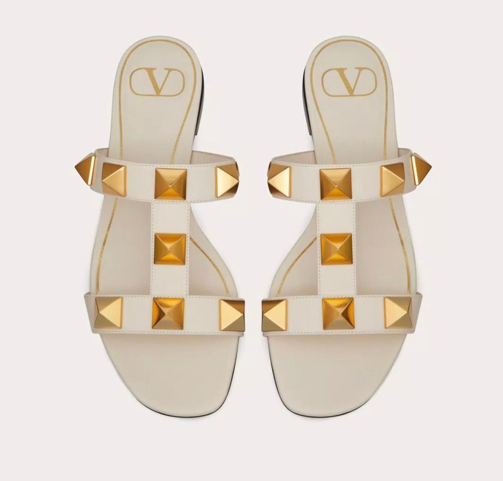 Other Valentino Flat Roman Stud Slide Sandal Size US 7.5 / IT 37.5 - 3 Thumbnail