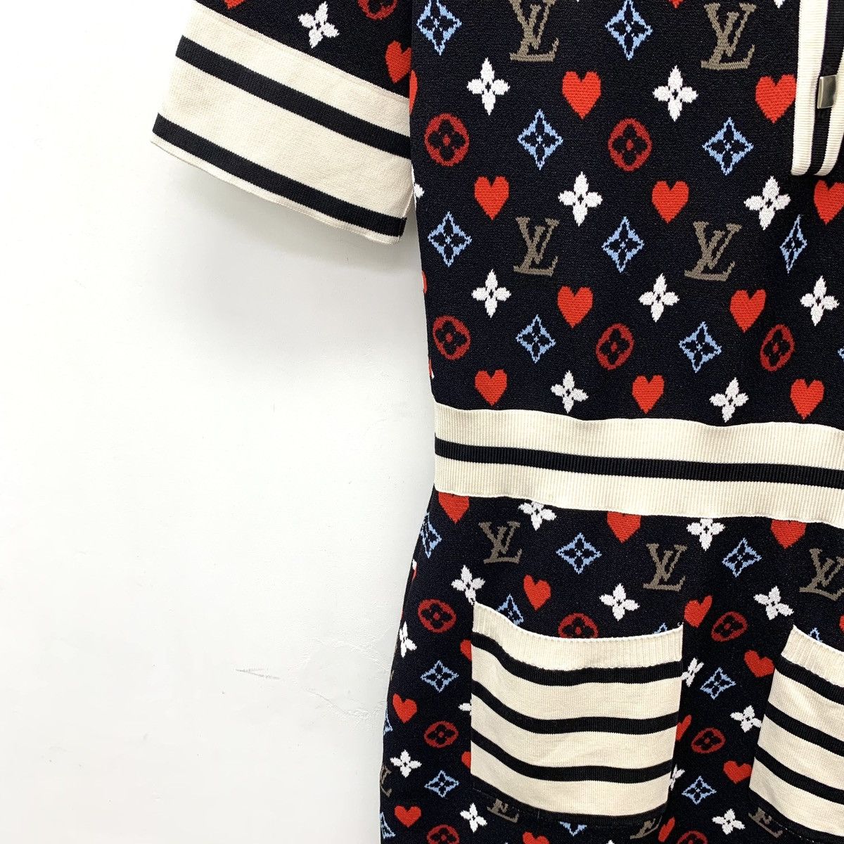 Louis Vuitton Louis Vuitton Heart Printed Lapel Short Sleeve Dress K26WX Size S / US 4 / IT 40 - 4 Thumbnail