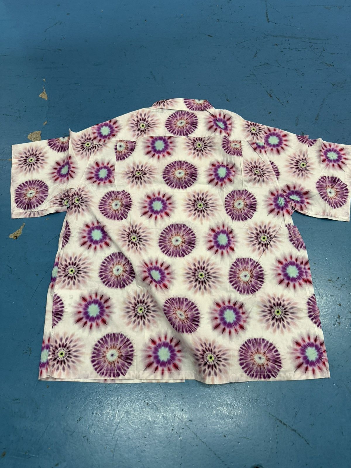 Prada PRADA 19” PSYCHEDELIC SHIRT Size US XL / EU 56 / 4 - 2 Thumbnail