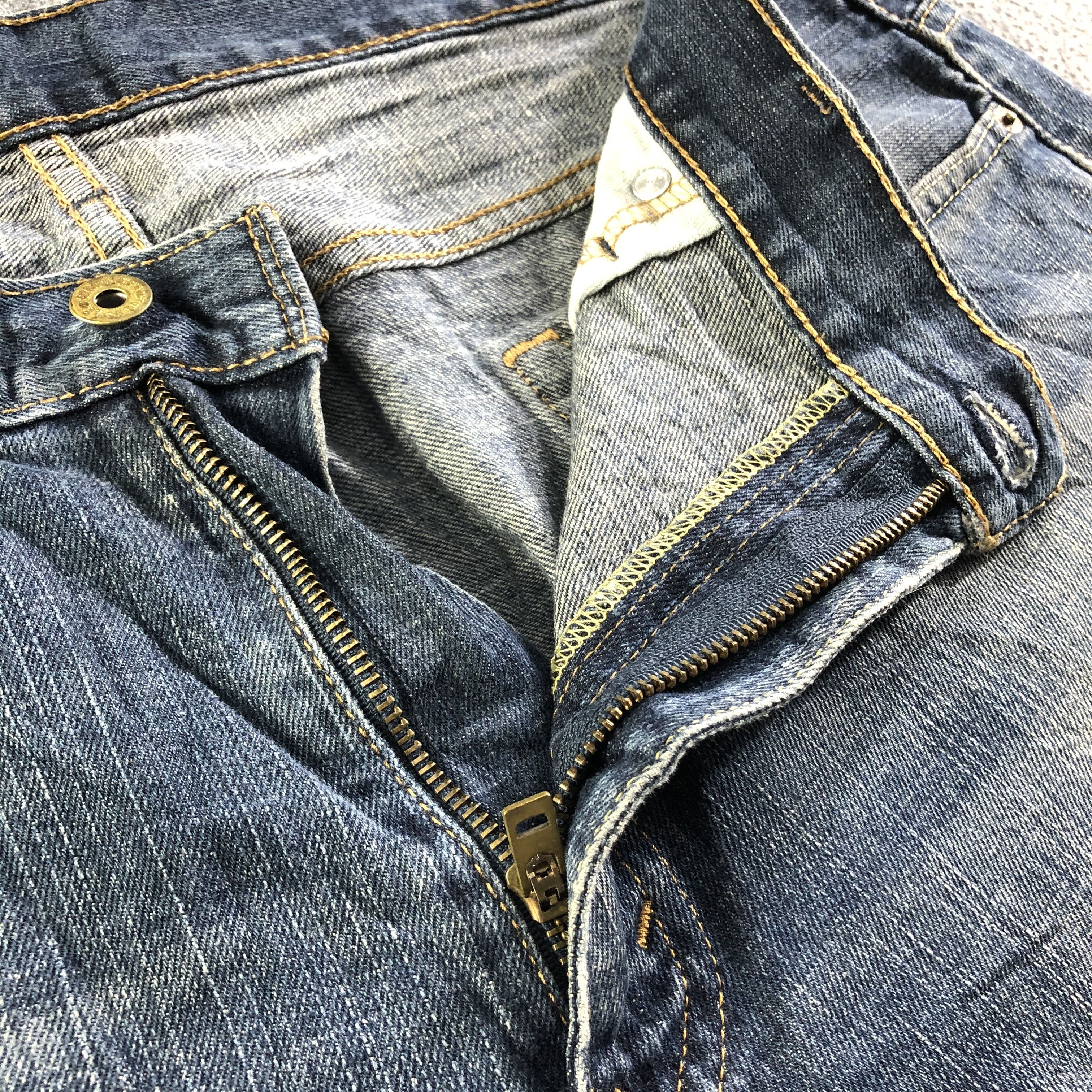 Levi's Vintage Levis 569 Jeans-J4401 Size US 39 - 8 Thumbnail