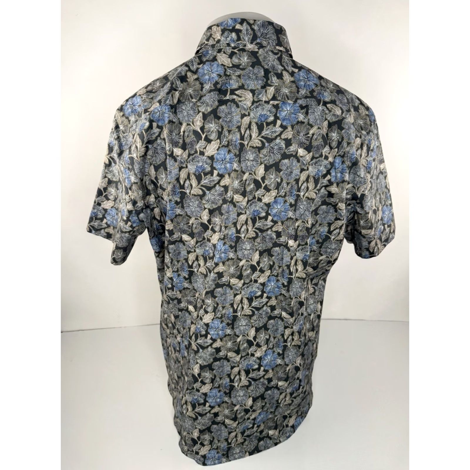 Reyn Spooner EMANUEL BERG - NEW w TAG - Floral Hawaiian XL Shirt - Button-Up - Men - Short Sleeve - Blue / Brown / White - Hawaiian Theme - XL Size US XL / EU 56 / 4 - 3 Thumbnail
