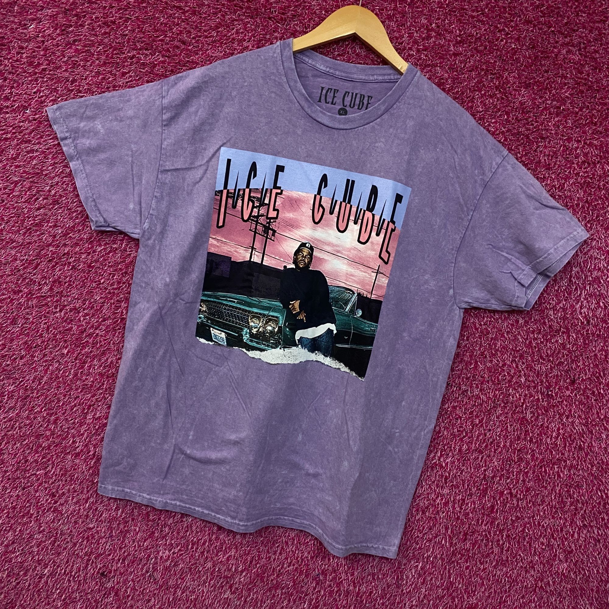 Rap Tees Ice Cube It Was A Good Day Lavender Graphic T-Shirt XL Size US XL / EU 56 / 4 - 2 Thumbnail