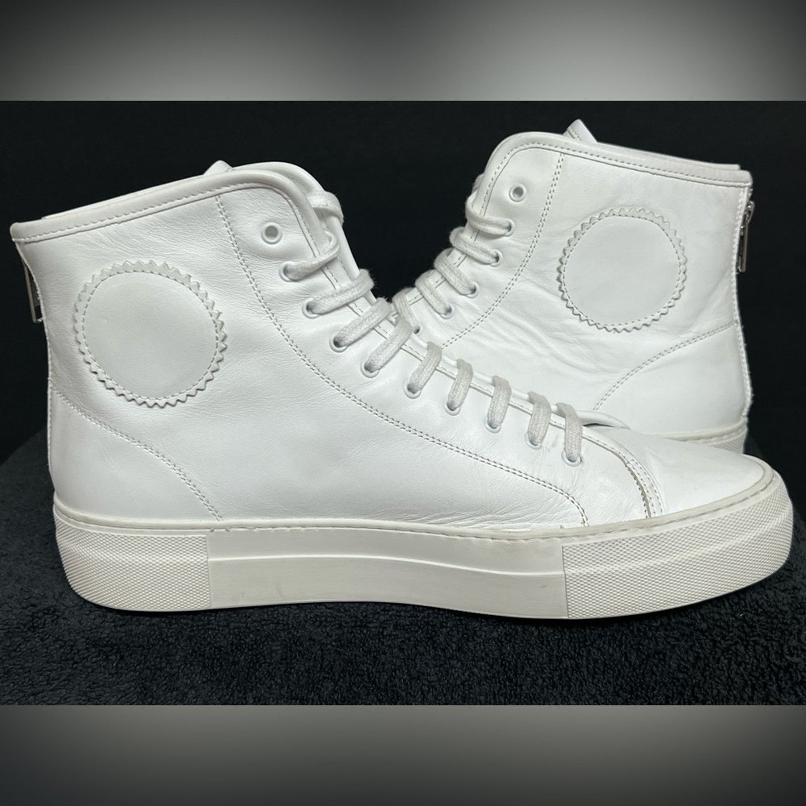 Common Projects Common Projects Woman Leather Tournament High Eu 40 US 10.5 Size US 10.5 / IT 40.5 - 8 Thumbnail