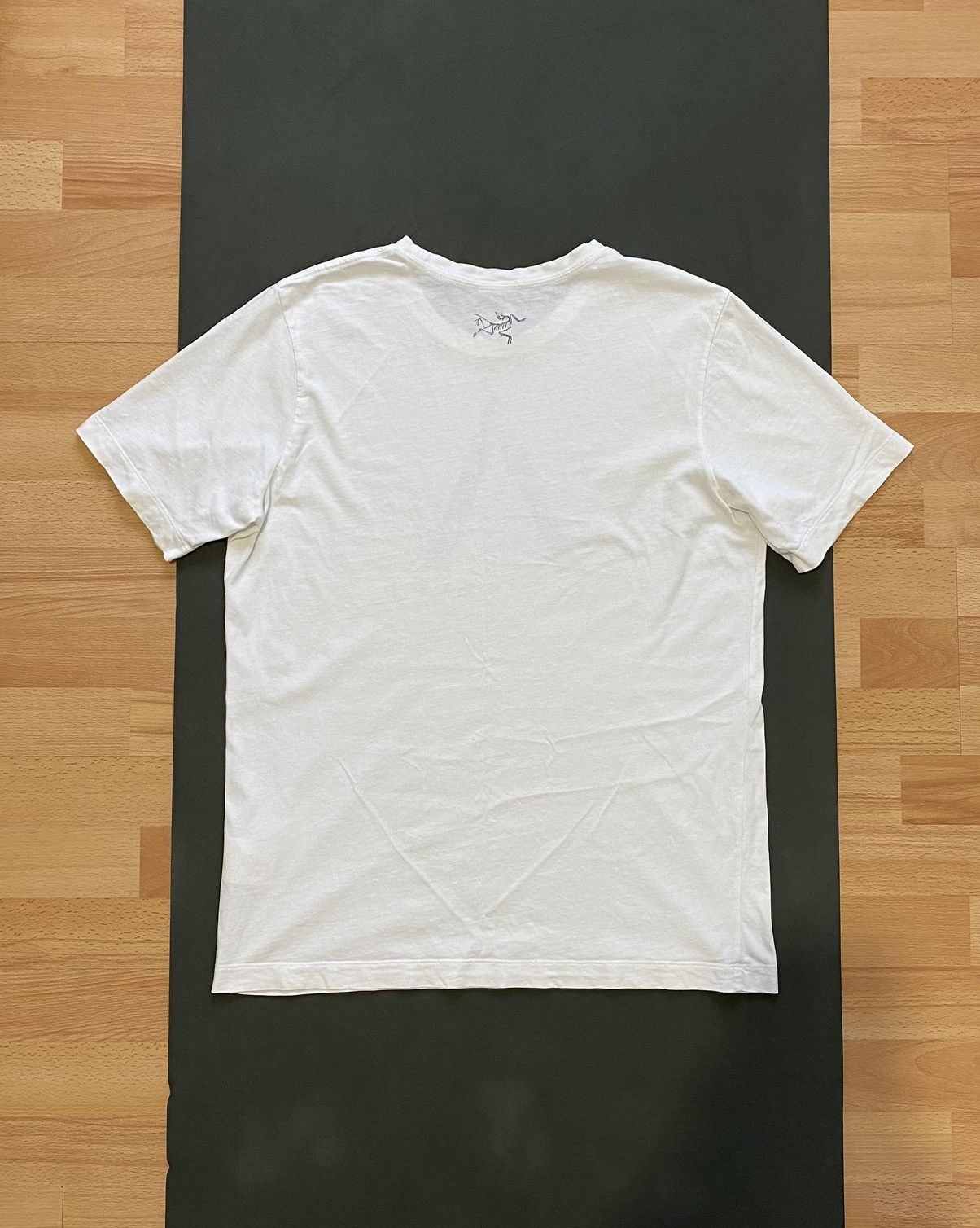 Arc'teryx Men's Arc'teryx white t-shirt Size US M / EU 48-50 / 2 - 4 Thumbnail