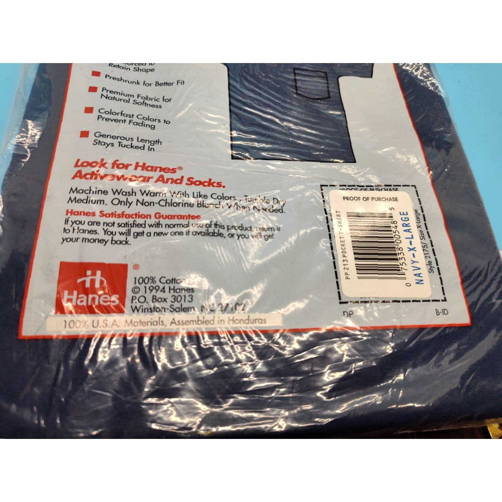 Hanes VINTAGE Hanes T-Shirt Men XL Navy Blue Pocket Short Sleeve 90s Cotton Factory Sealed Lot of 2 Size US XL / EU 56 / 4 - 7 Thumbnail