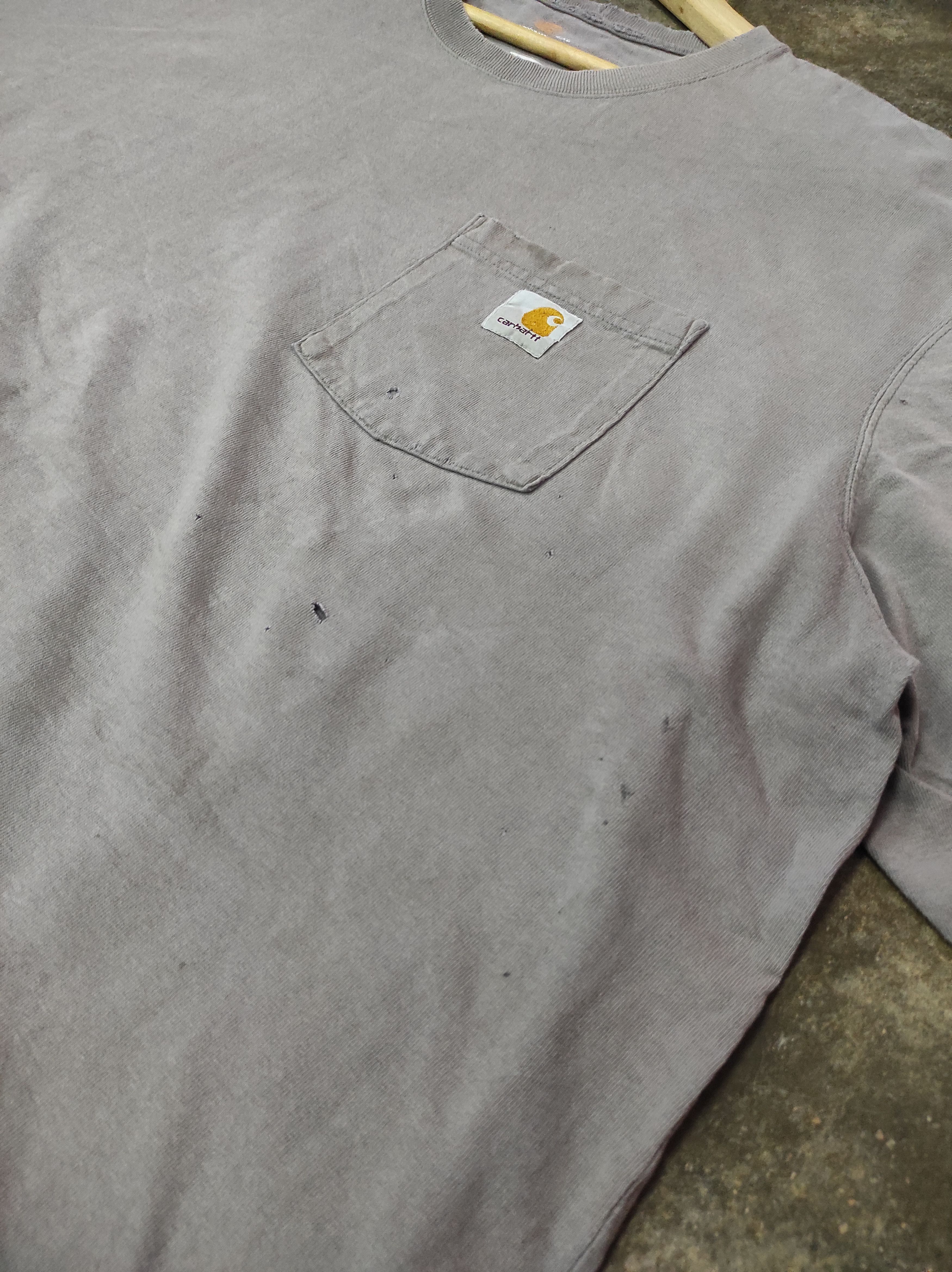 Carhartt DISTRESSED CARHARTT T-SHIRT LONGSLEEVE Size US XXL / EU 58 / 5 - 2 Thumbnail