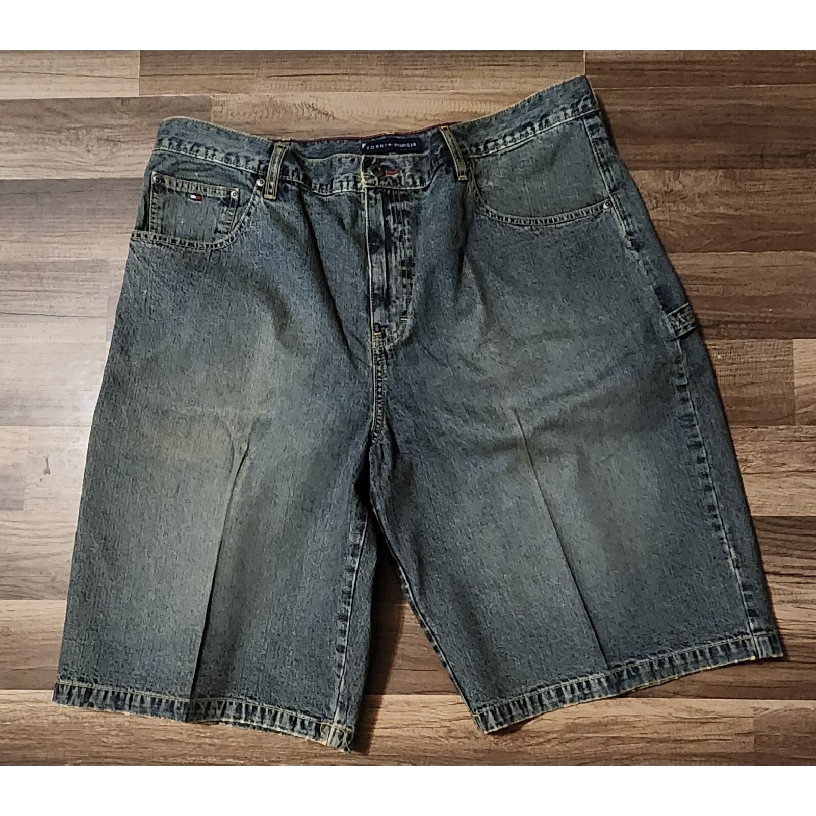 Tommy Hilfiger Tommy Hilfiger Denim Carpenter Shorts Leather Ptch Sz40 1197 Size US 40 / EU 56 - 1 Thumbnail