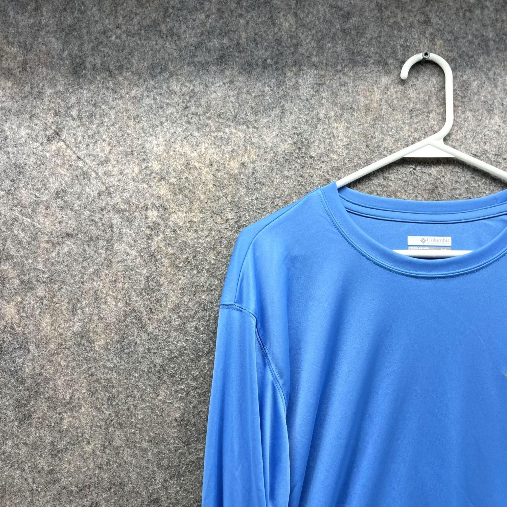 Spell Columbia Shirt Men Large Adult Blue Long Sleeve Polyester Crewneck Spell Size US L / EU 52-54 / 3 - 3 Thumbnail
