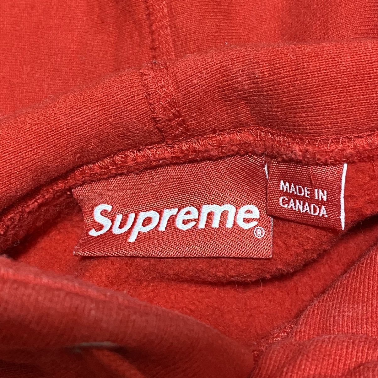Supreme FW16 SUPREME 3M REFLECTIVE SMAL LOGO HOODIE Size US M / EU 48-50 / 2 - 6 Thumbnail