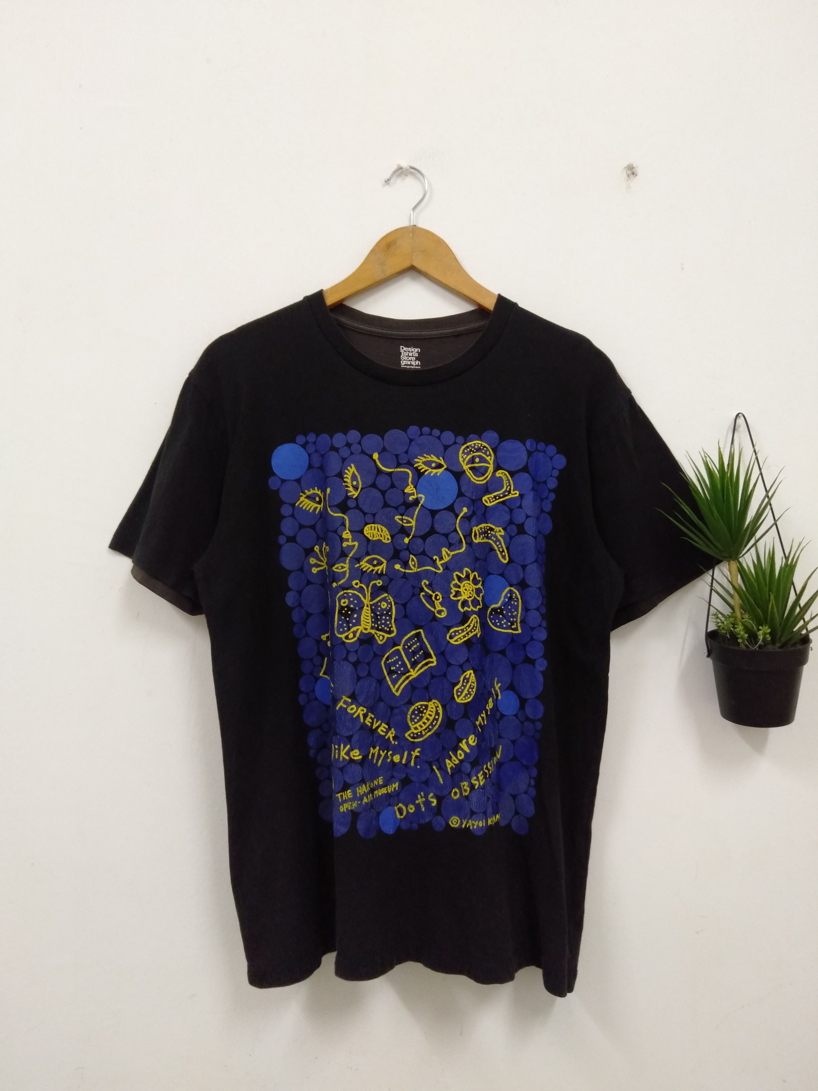 Japanese Brand × Yayoi Kusama Vintage Yayoi Kusama Japanese Designer art t shirt rare Size US L / EU 52-54 / 3 - 1 Thumbnail