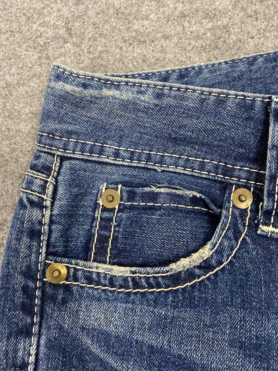 Uniqlo vintage uniqlo japanese bootcut flare distressed denim Size 32" / US 10 / IT 46 - 10 Thumbnail