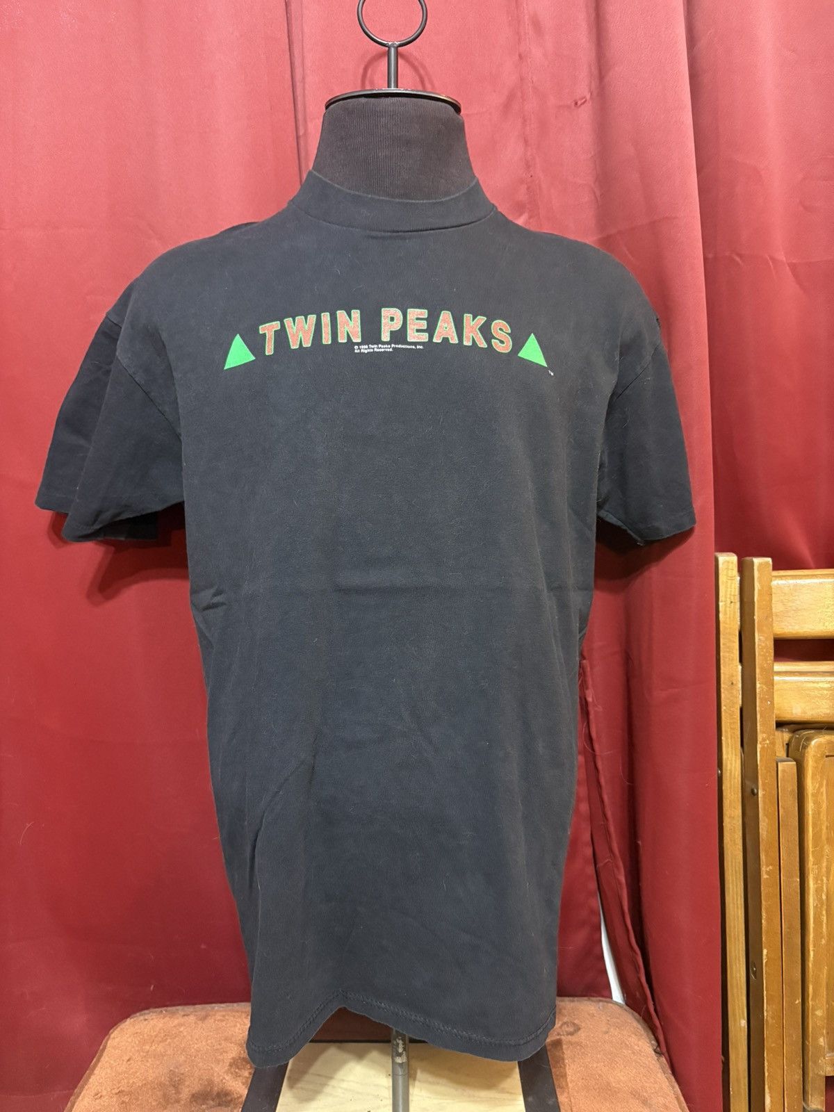 Vintage Vintage Twin Peaks Tshirt 90’s David Lynch TV Tee Grail Size US L / EU 52-54 / 3 - 1 Thumbnail