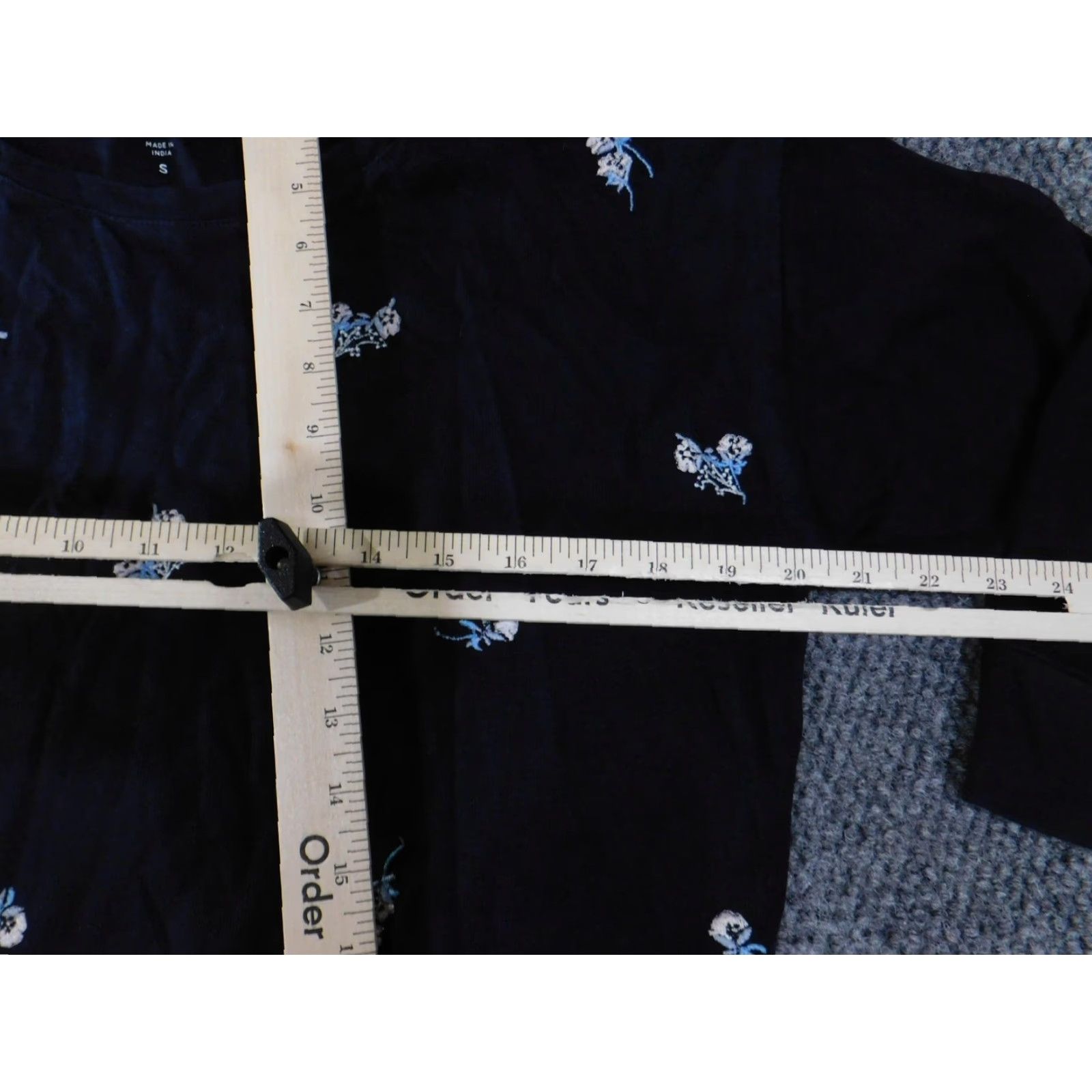 Loft LOFT Shirt Womens Small Navy Blue Embroidered Floral 3/4 Sleeve Crewneck Cotton Size S / US 4 / IT 40 - 7 Thumbnail