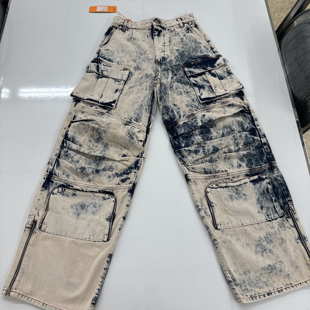 Von Dutch Von Dutch Paris New Cargo Jeans Indigo Acid Wash Size 30x34 Size US 30 / EU 46 - 1 Thumbnail