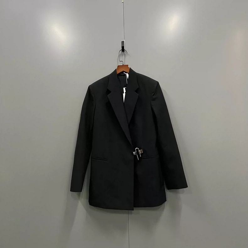 Givenchy Givenchy [XH] Black buckle suit size 36 Size US M / EU 48-50 / 2 - 1 Thumbnail