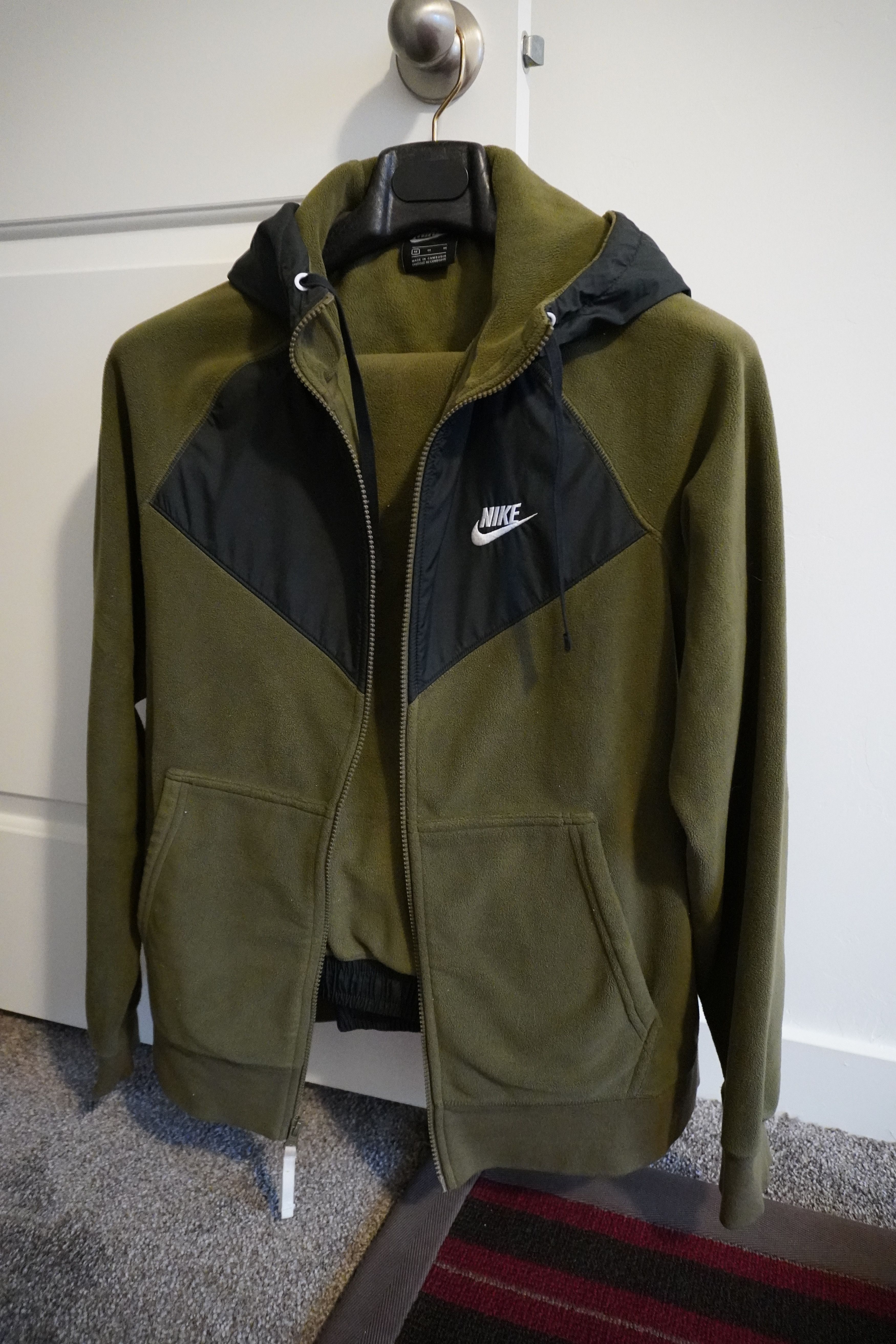 Nike NIKE ZIPUP HOODIE Size US M / EU 48-50 / 2 - 5 Thumbnail